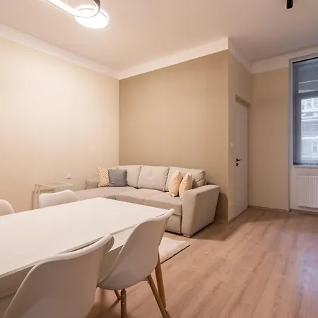 N36- Boutique Apartments, Location, By Bqa Apartamento Budapest